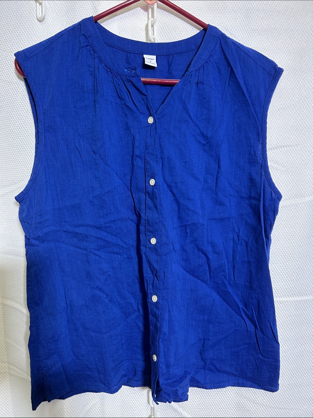 Sleeveless Button-Front women’s Shirt - Royal Blue